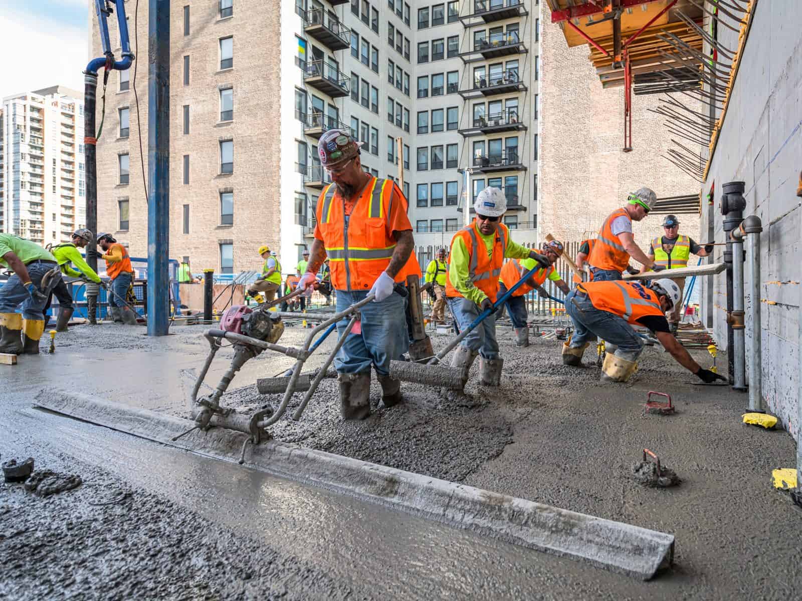 McHugh Concrete 1000M Deck Pour